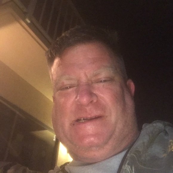 Meet your Posher, Eric - Picture 1 of 1